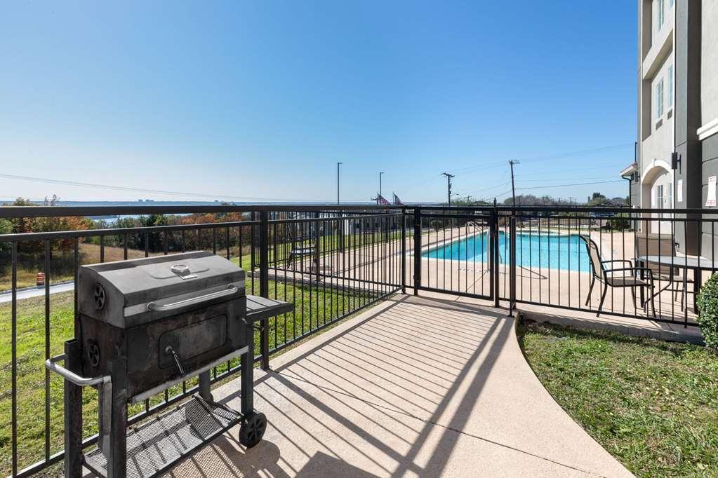 La Quinta By Wyndham Fort Worth - Lake Worth Facilities photo